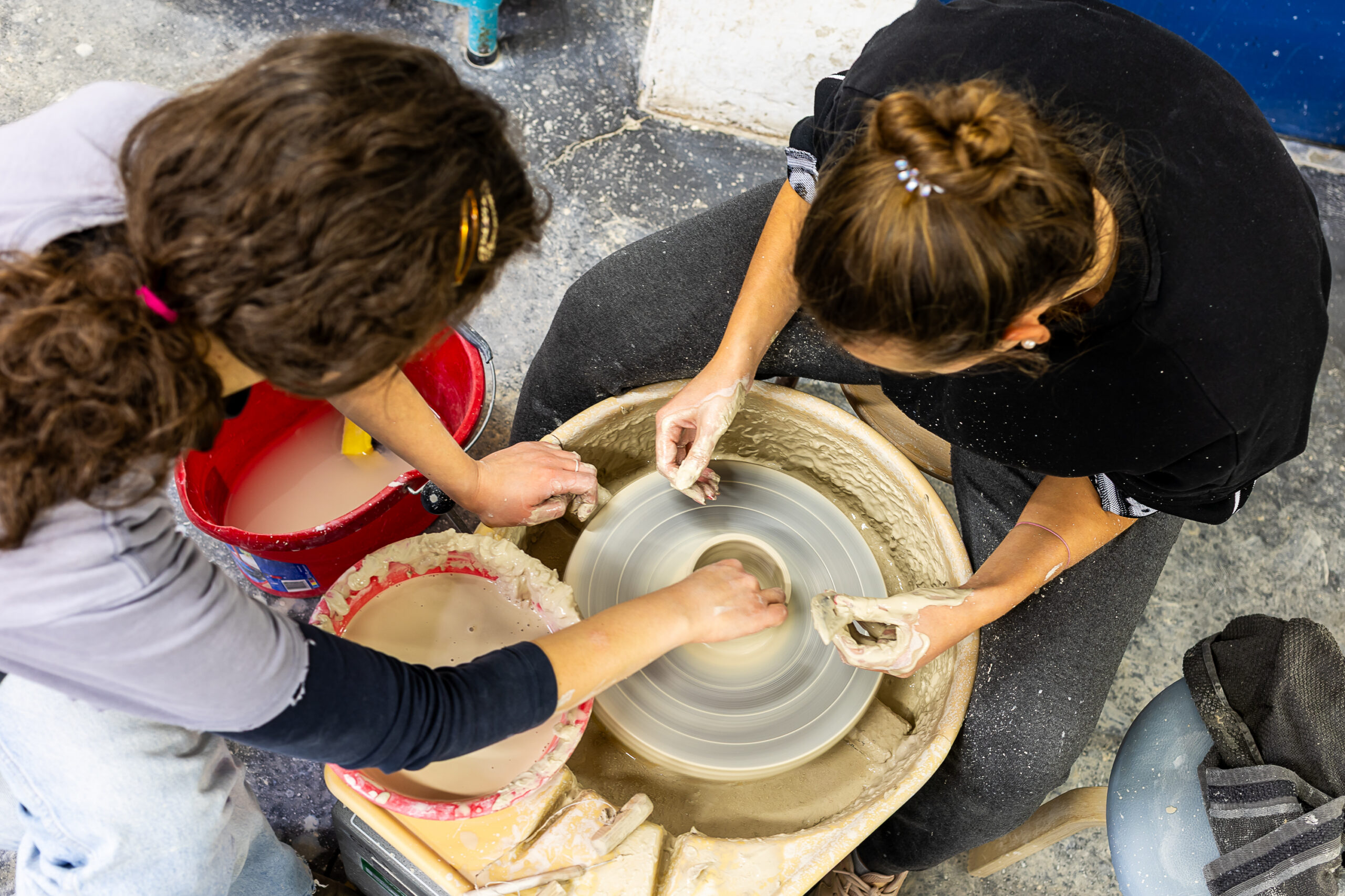 Lust auf Handwerk, Orga & Teamspirit? Werde Bufdi im HEI!
